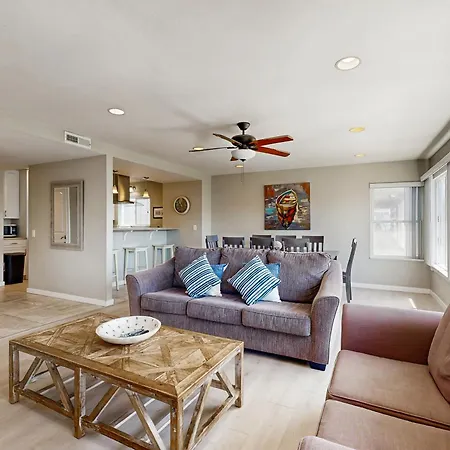 Surf N Sand 1 & 2 Newport Beach Room photo