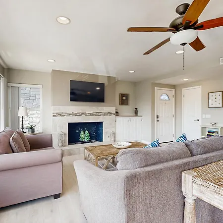 Surf N Sand 1 & 2 Newport Beach Room photo