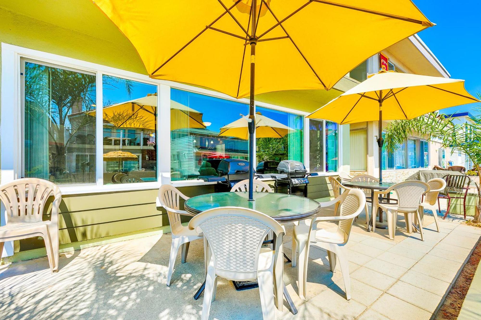 Surf N 1 & 2 Holiday home